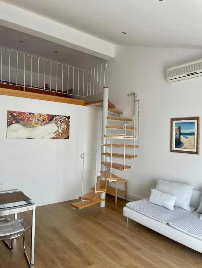Apartment Araucaria Gallery Crikvenica 0*,